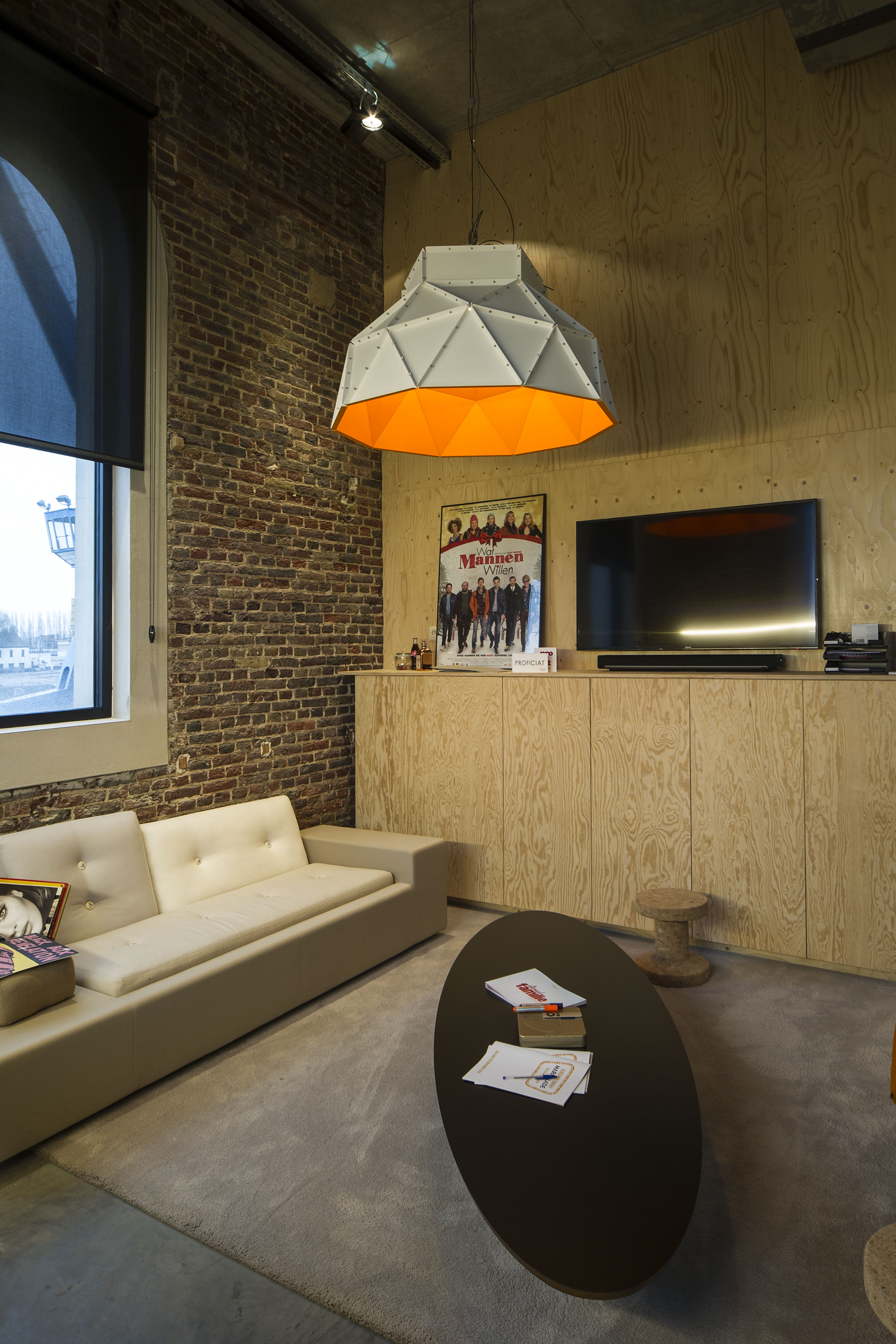 Dark for Marmalade Office (Apollo)